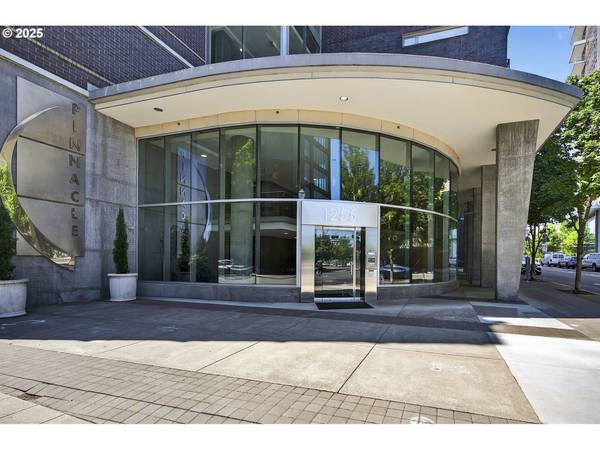 Portland, OR 97209,1255 NW 9TH AVE #1402