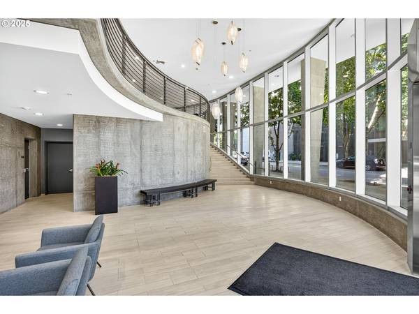 Portland, OR 97209,1255 NW 9TH AVE #1402