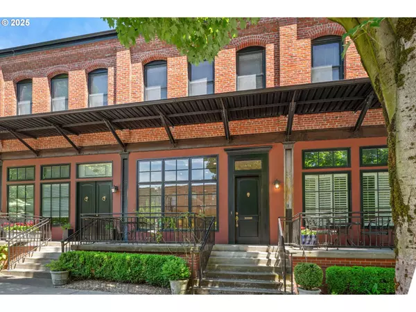 616 NW 11TH AVE, Portland, OR 97209