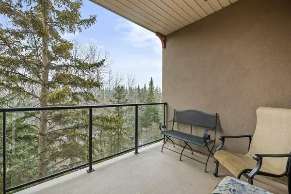 20 Discovery Ridge Close SW #311, Calgary, AB T3H 5X4