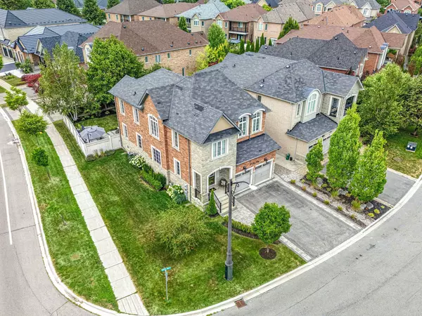 Vaughan, ON L4H 0X1,2 Noce WAY