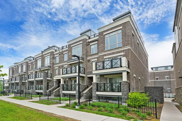 30 Westmeath LN #2503, Markham, ON L6B 1N5