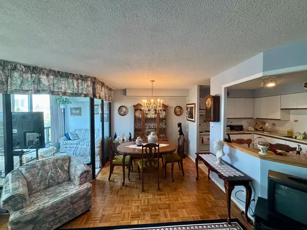 Mississauga, ON L4Z 1S3,200 Robert Speck Pkwy #703