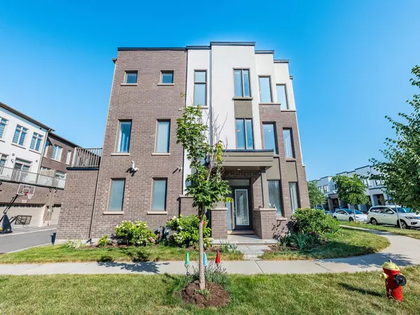 Oakville, ON L6H 7C3,3128 Mintwood CIR