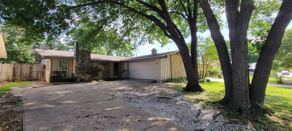 2914 Satsuma Drive, Dallas, TX 75229