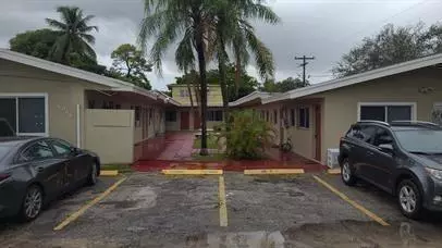 6046 Polk St #10, Hollywood, FL 33024