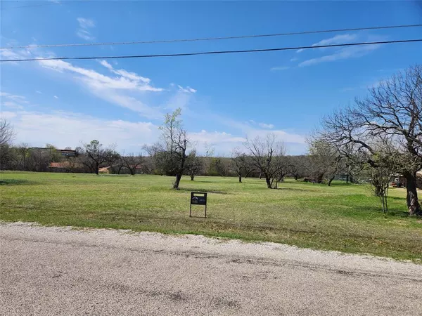 Lots 76 & 79 Lakeshore Drive, Runaway Bay, TX 76426