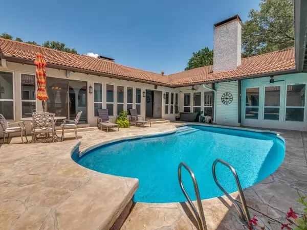 1425 Meyers Road, Irving, TX 75060