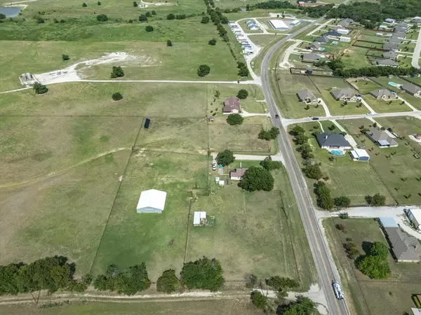 681 FM 2264, Decatur, TX 76234