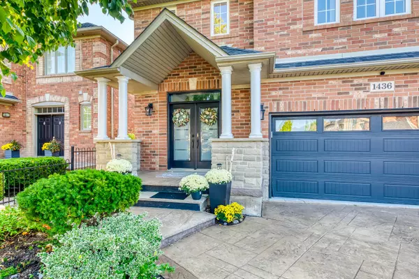 Oakville, ON L6M 3Z8,1436 Gulledge TRL