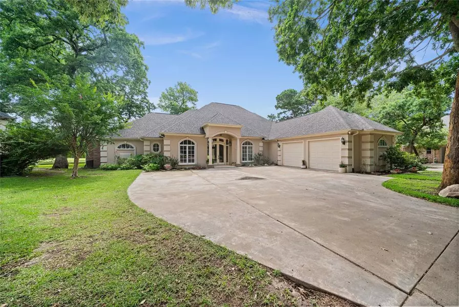 169 Dogwood Lakes Circle, Bullard, TX 75757