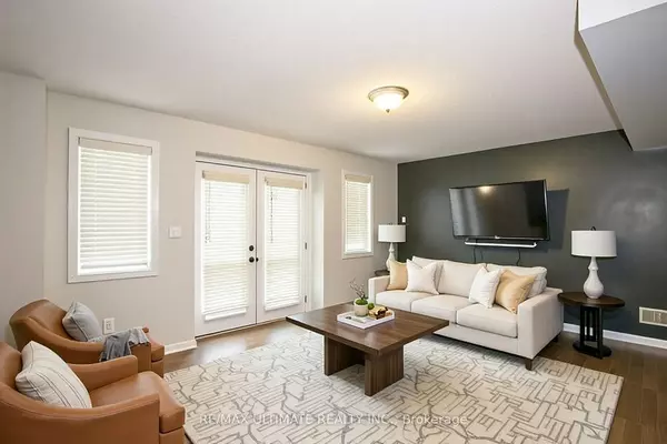 Guelph, ON N1E 0K4,15 CARERE CRES #41B