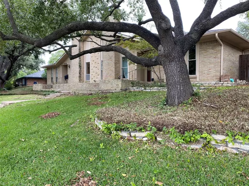 10506 Pagewood Drive, Dallas, TX 75230