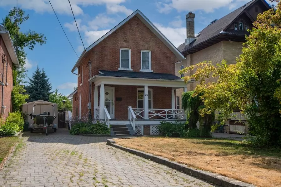 22 St Lawrence ST, Kawartha Lakes, ON K9V 2J9