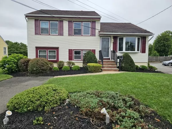 304 Maple Ave, South Plainfield Boro, NJ 07080