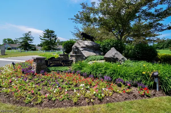 24 Lupine Ln, Allamuchy Twp., NJ 07865