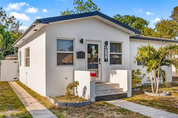 218 SW 7th St, Dania Beach, FL 33004