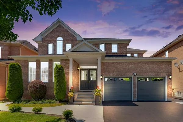 6 Farad CT, Brampton, ON L6P 1S6