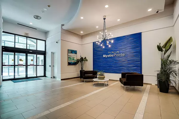Toronto W06, ON M8Y 4G8,250 Manitoba ST #PH 802