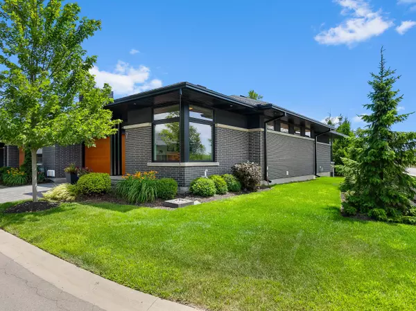 Welland, ON L3C 0H5,7 Taliesin TRL