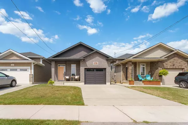 103 Scholfield AVE S, Welland, ON L3B 1N4