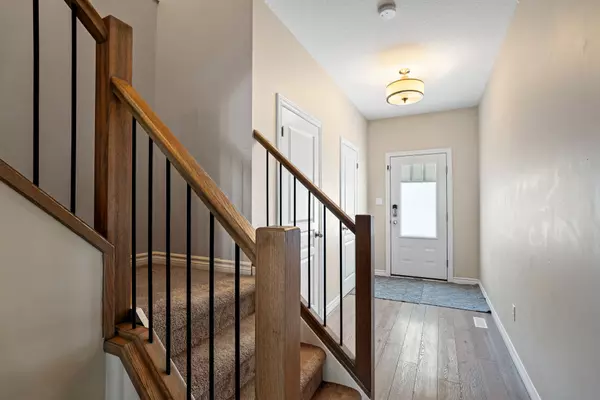 London North, ON N5X 0K3,1924 Cedarhollow BLVD #3