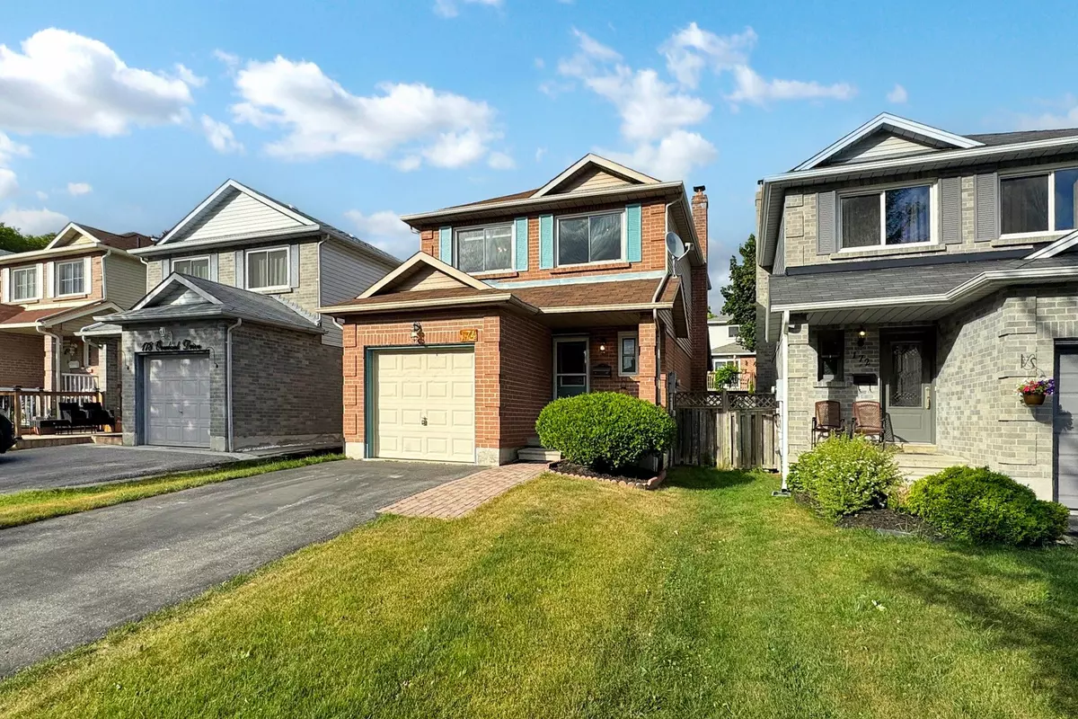 Oshawa, ON L1J 7Y5,174 Overbank DR