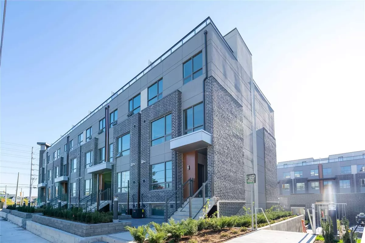Mississauga, ON L5G 0B6,680 Atwater AVE #1