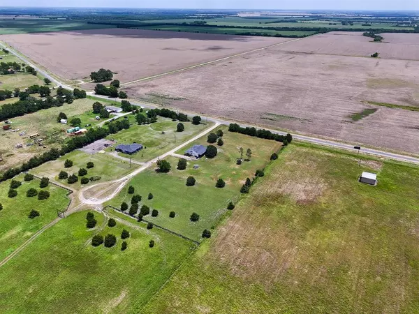 Bonham, TX 75418,265 County Road 3055