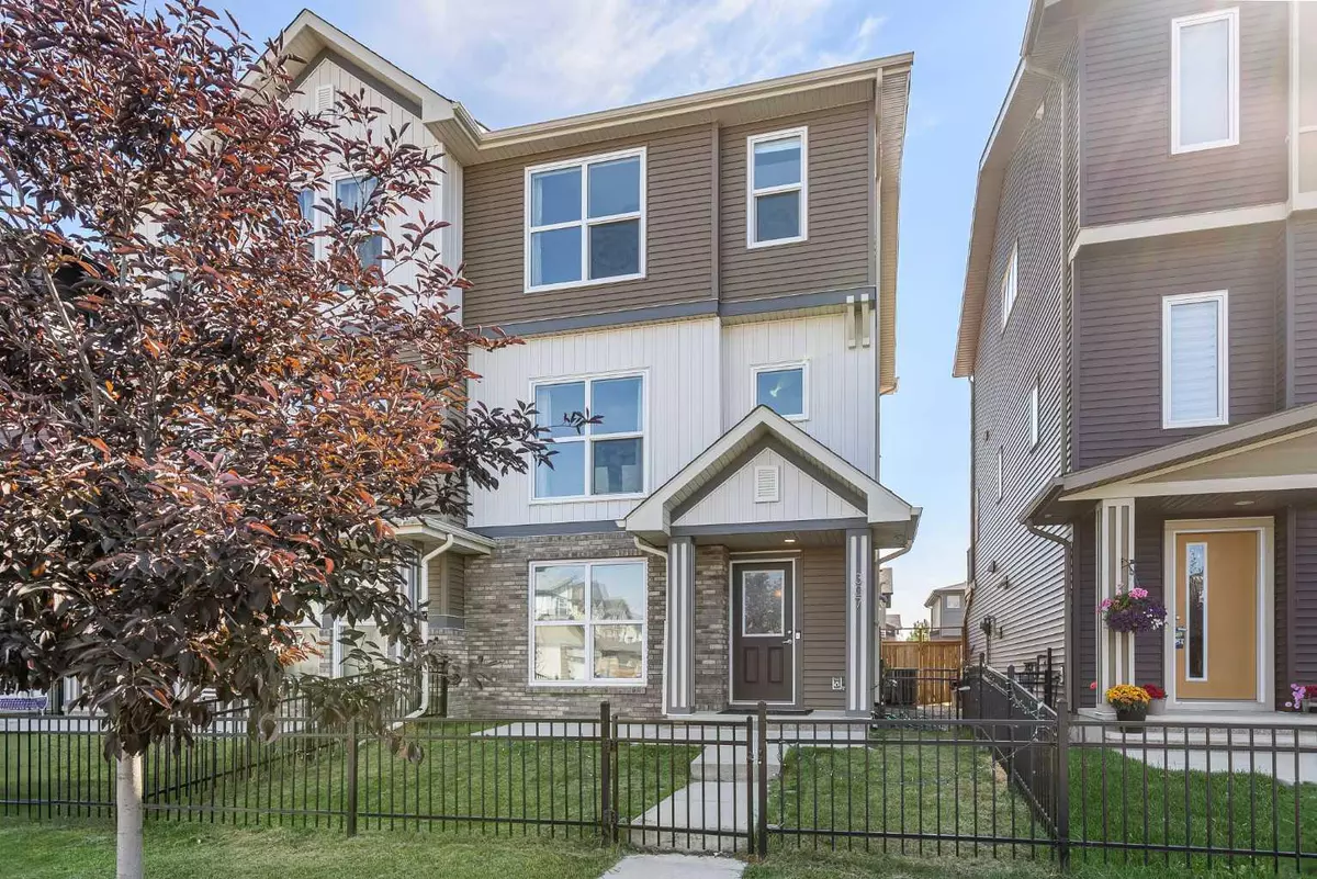 Calgary, AB T2X4C8,307 Walgrove BLVD Southeast