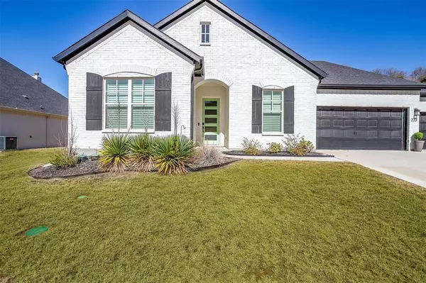 Willow Park, TX 76087,223 E Furlong