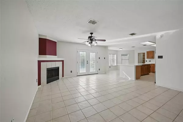 Corinth, TX 76210,2804 Chisholm Trail
