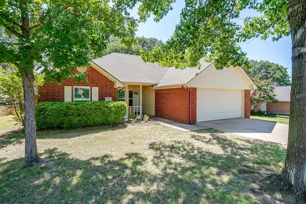Weatherford, TX 76086,114 Whiterock Court