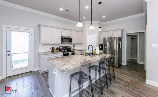 Shreveport, LA 71104,1544 Riverview Lane