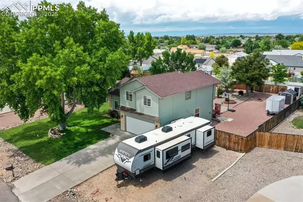 Pueblo West, CO 81007,523 W Hook DR