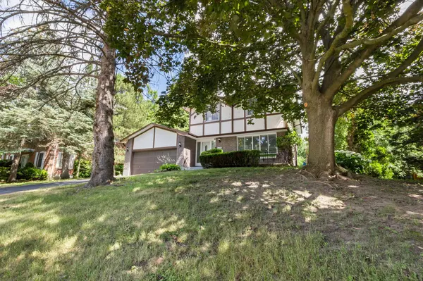 Oshawa, ON L1G 6R8,228 Sherwood CT E