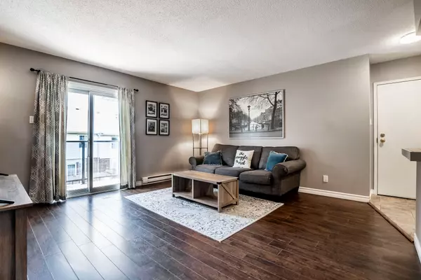 Kitchener, ON N2C 2P4,565 Greenfield AVE #410