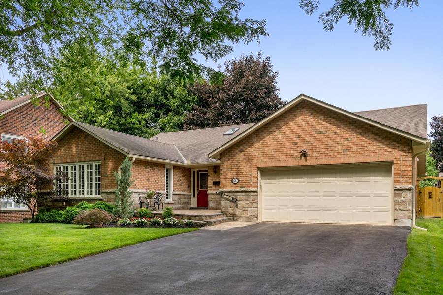 20 Lennox CT, Brampton, ON L6Z 1V9