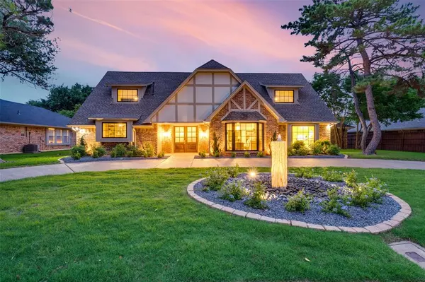 6702 Rolling Vista Drive, Dallas, TX 75248