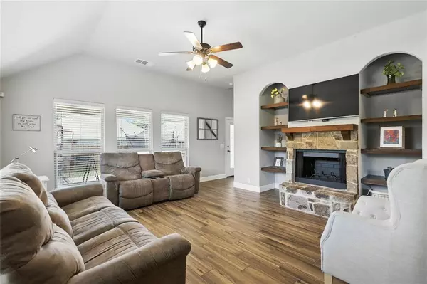 Burleson, TX 76028,1301 Senna Drive