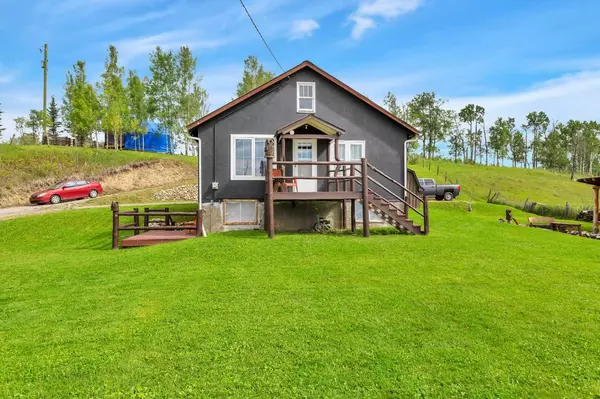 Rural Mountain View County, AB T0M 1X0,6138 Highway 584 #10