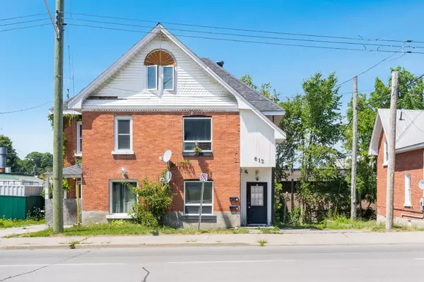 Midland, ON L4R 1L6,612 Bay ST