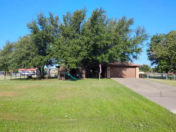Mingus, TX 76463,620 S Mingus Boulevard