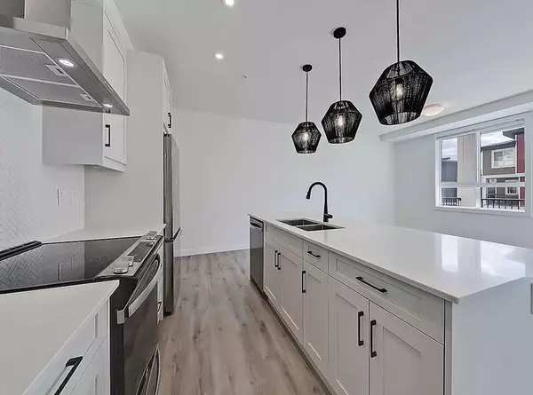 Calgary, AB T2X 5E2,25 Walgrove WALK Southeast #201