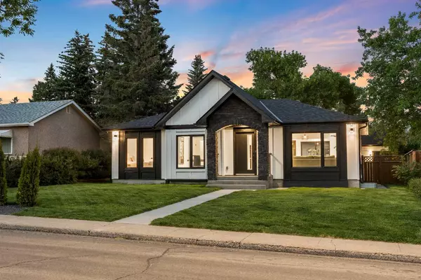 Calgary, AB T3E3W4,4940 45th ST SW