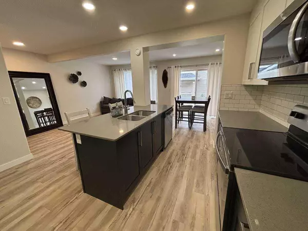 Red Deer, AB T4P 2S7,64 Golden CRES