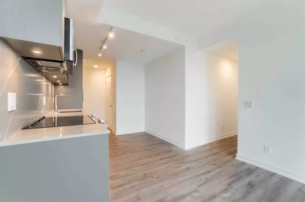 Toronto C01, ON M6K 3P6,135 East Liberty ST #1403