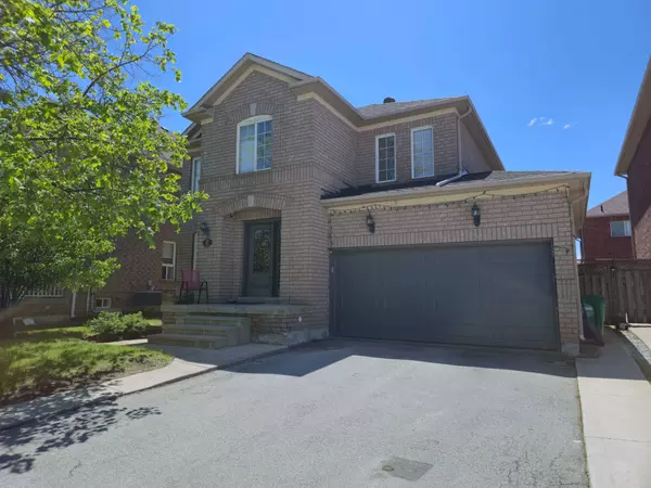 Brampton, ON L6R 2E4,6 Grasshopper WAY