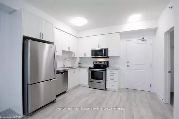 Oakville, ON L6M 4J2,2486 Old Bronte RD #714