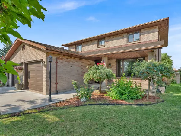 Windsor, ON N8X 4Z6,1525 South Pacific AVE
